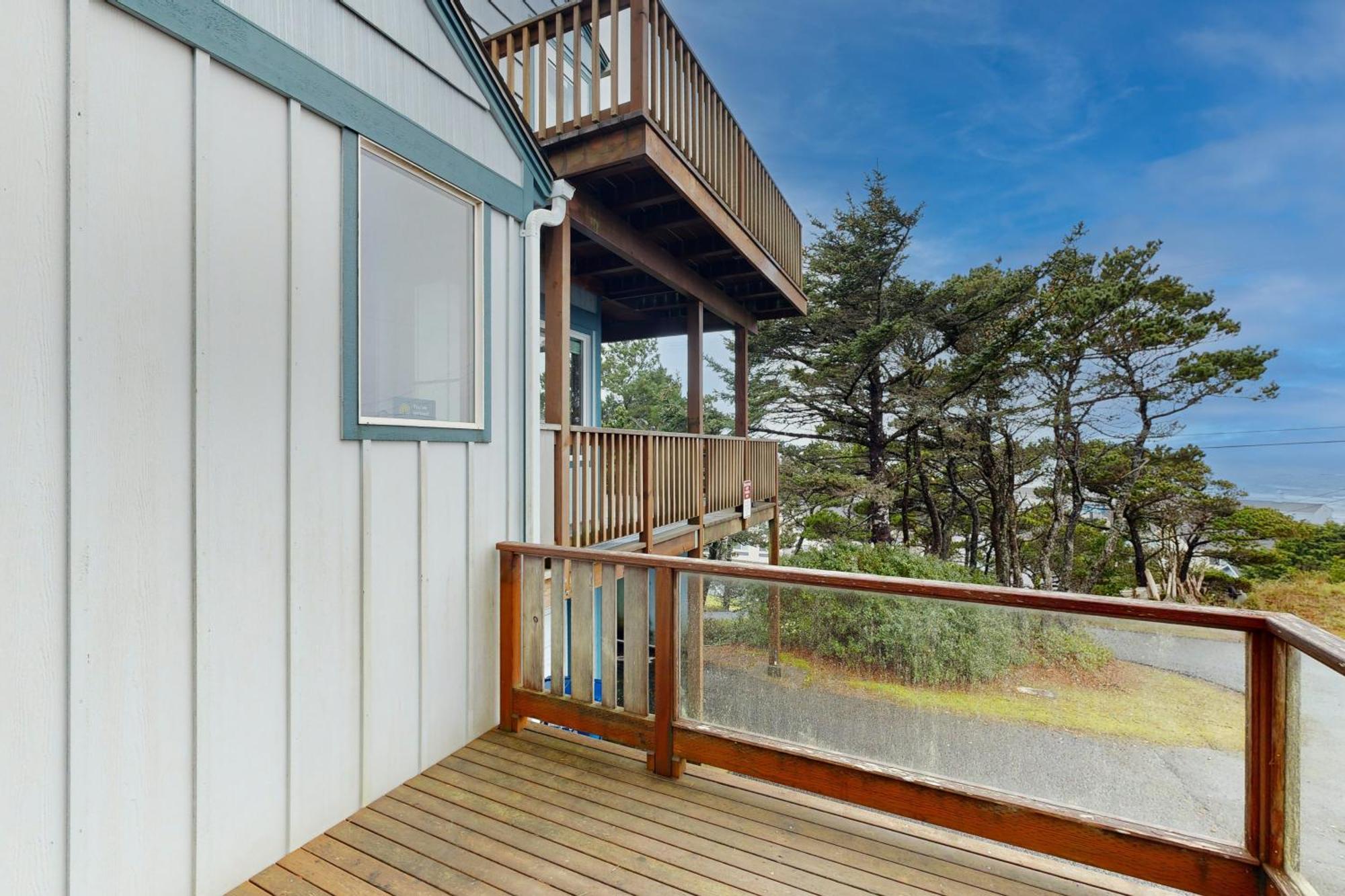 Blue Pacifica Villa Newport Exterior photo